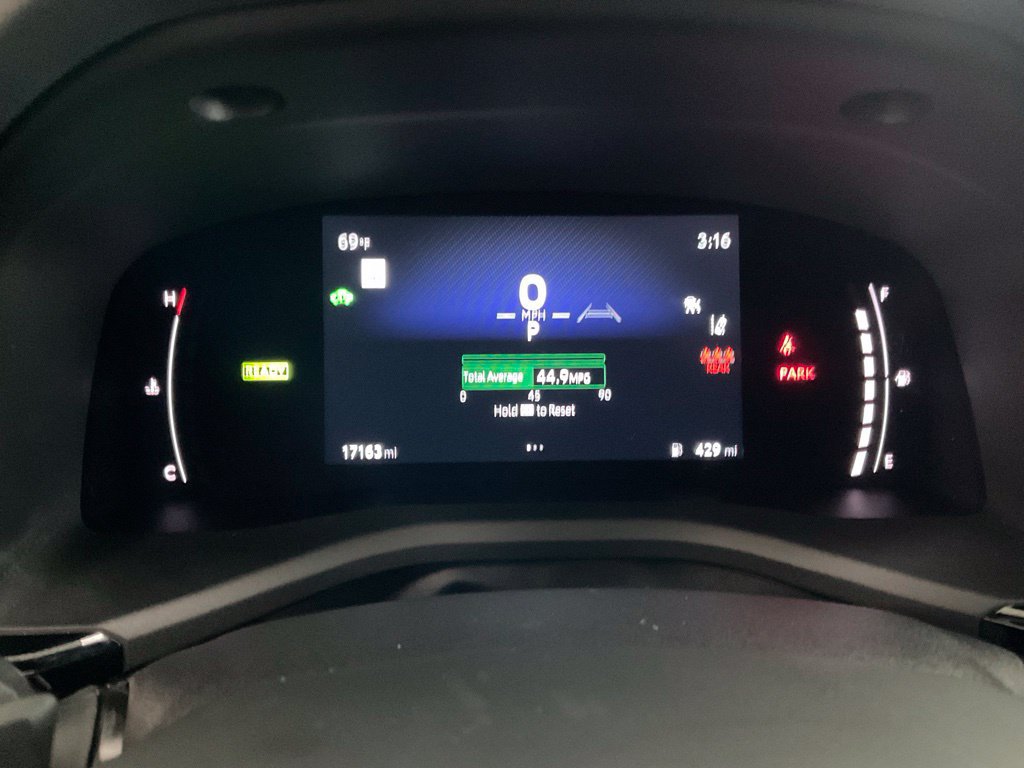 Used 2026 Toyota Camry SE FWD image 13