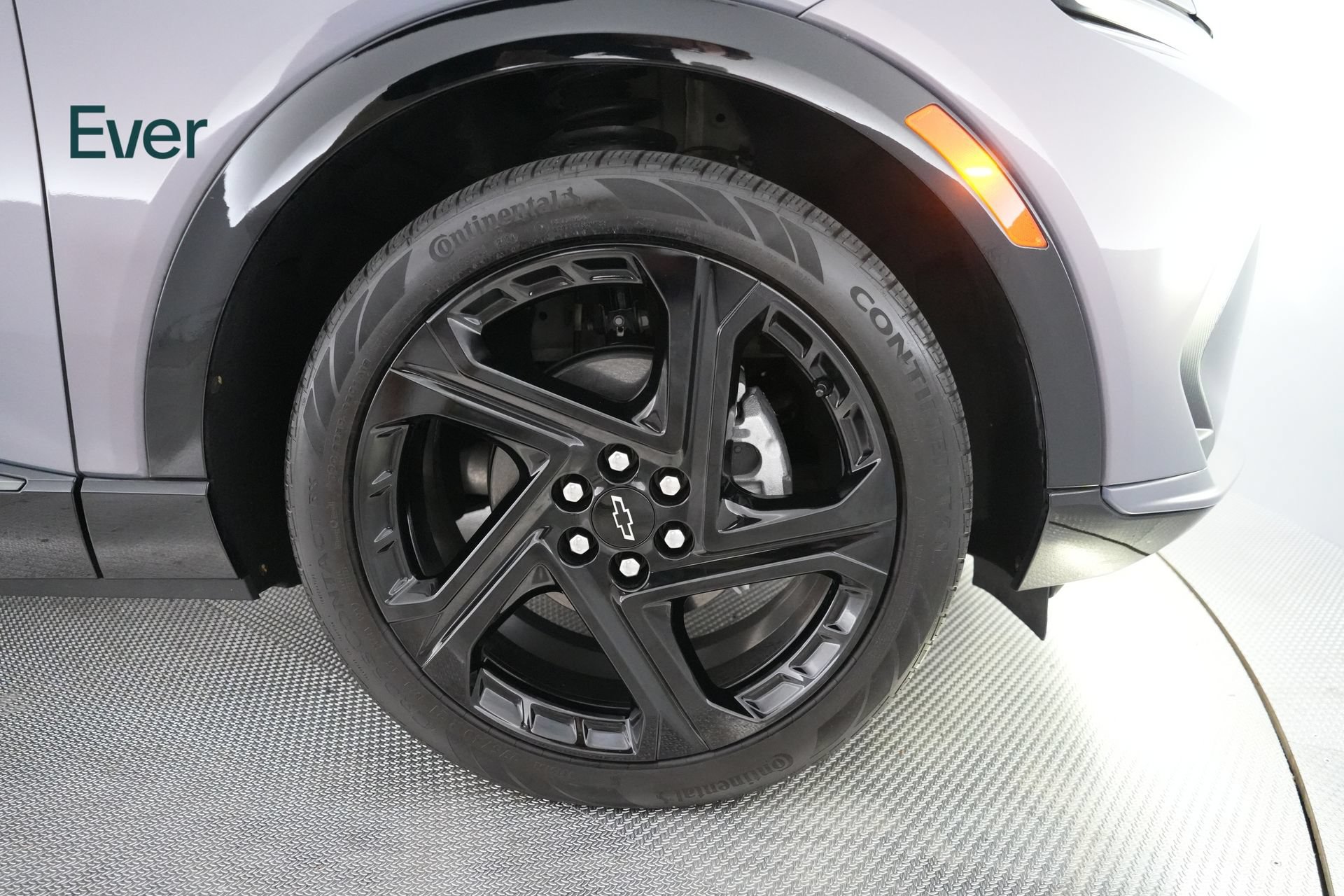 Used 2024 Chevrolet Equinox EV RS FWD image 19