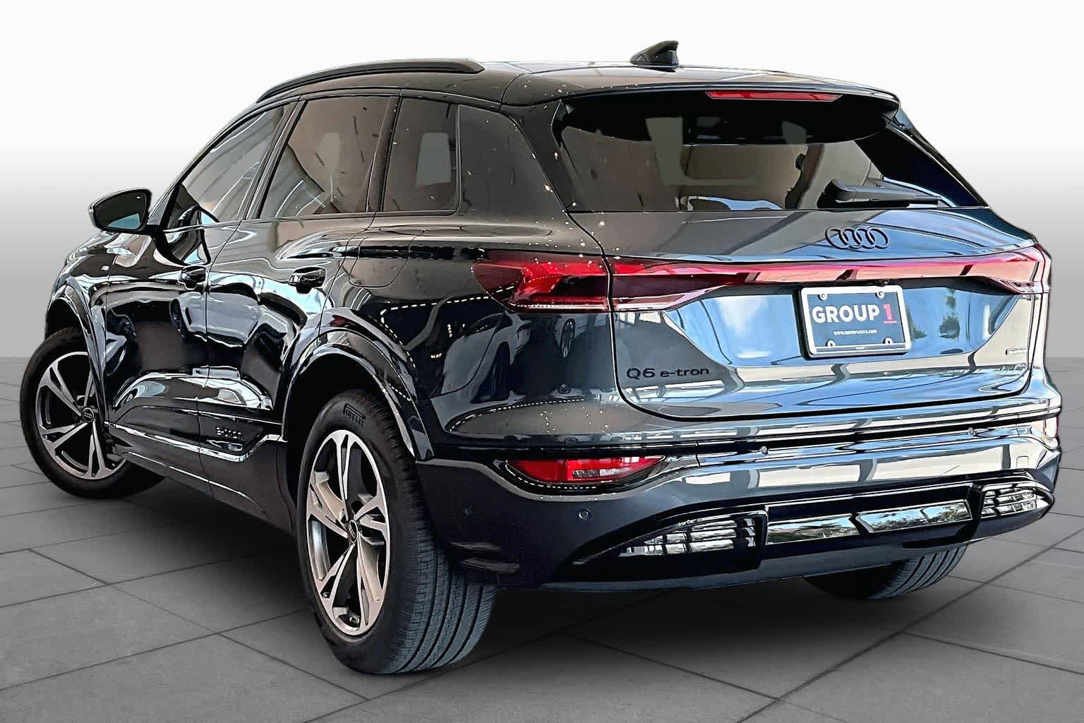 New 2027 Audi Q6 e-tron Premium Plus AWD/4WD image 12