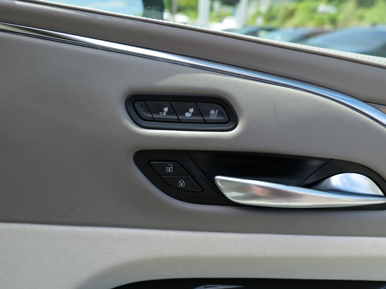 Used 2021 Cadillac Escalade Sport Platinum image 36