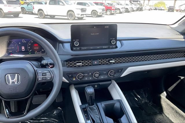Used 2025 Honda Accord SE image 5