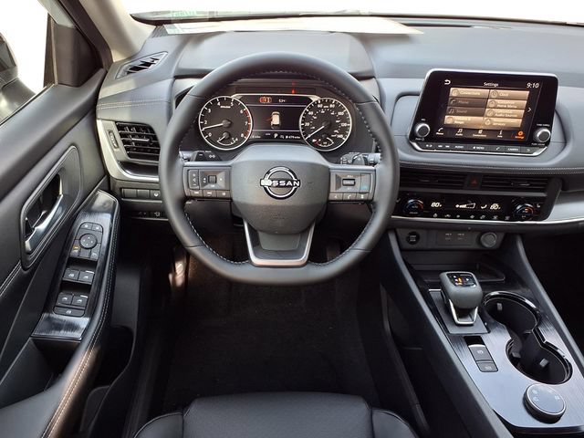 New 2026 Nissan Rogue Dark Armor AWD/4WD image 12