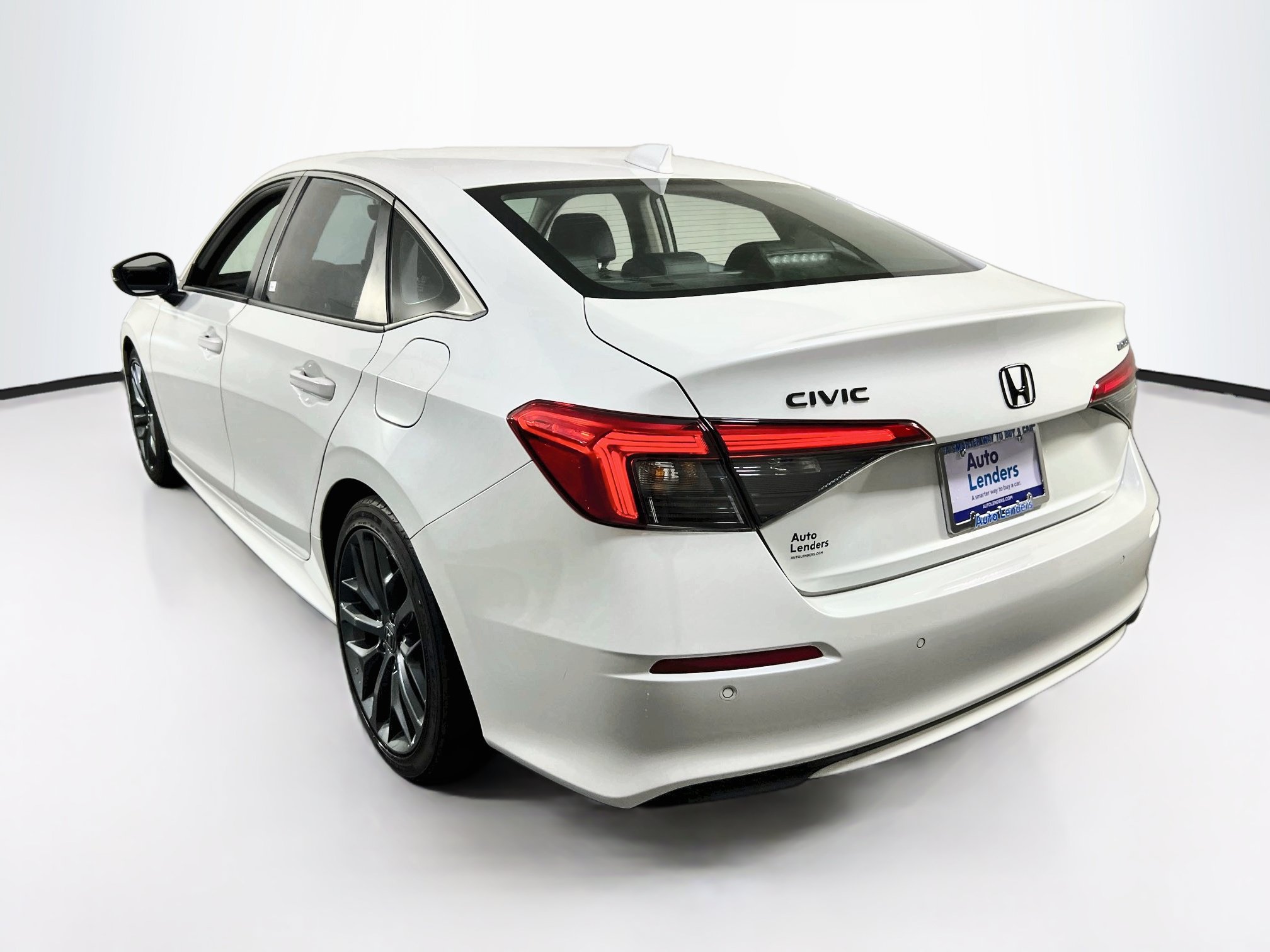 Used 2023 Honda Civic Touring image 7