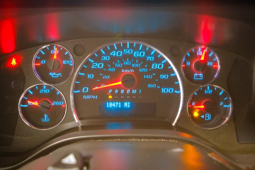 Used 2024 GMC Savana 2500 w/ Driver Convenience Package image 37