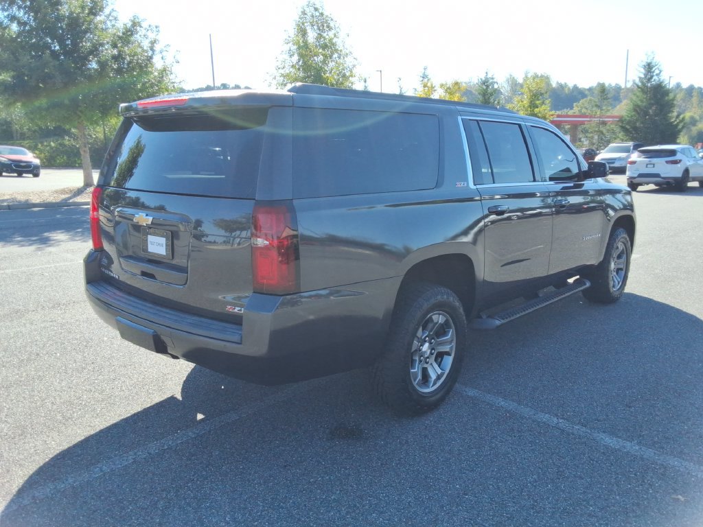 Certified 2017 Chevrolet Suburban LT AWD/4WD image 5