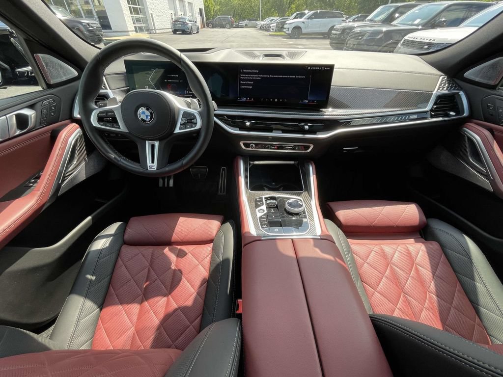Used 2025 BMW X6 M60i AWD/4WD image 17