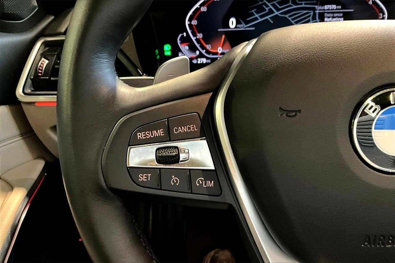 Used 2022 BMW 330i Sedan w/ Premium Package 2 image 27