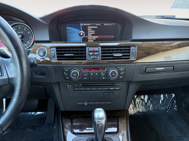 Used 2013 BMW 328i Convertible RWD image 15