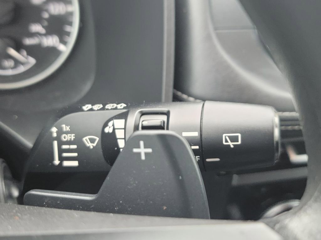 Used 2021 Nissan Rogue S AWD/4WD image 19