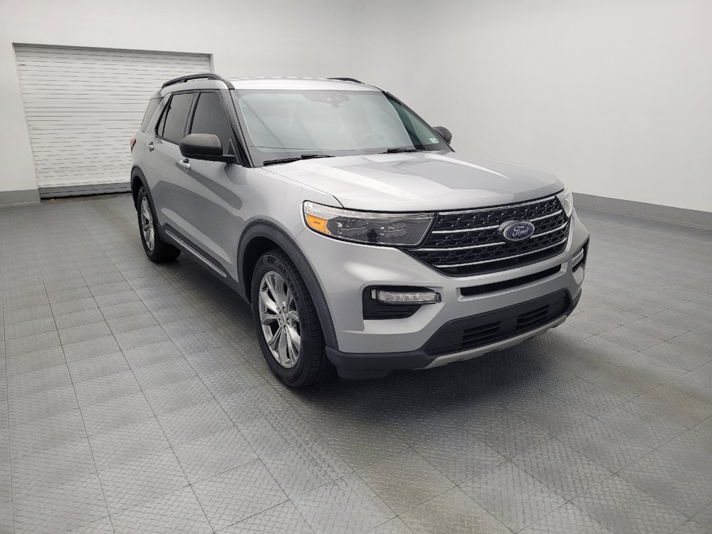 Used 2020 Ford Explorer XLT w/ Equipment Group 202A image 13