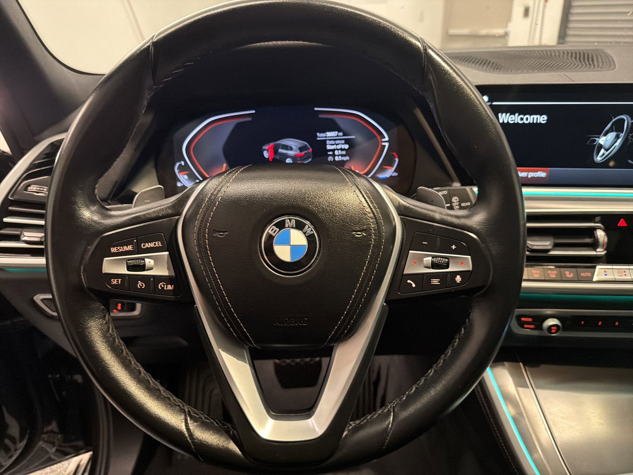 Used 2023 BMW X5 sDrive40i w/ Premium Package image 18