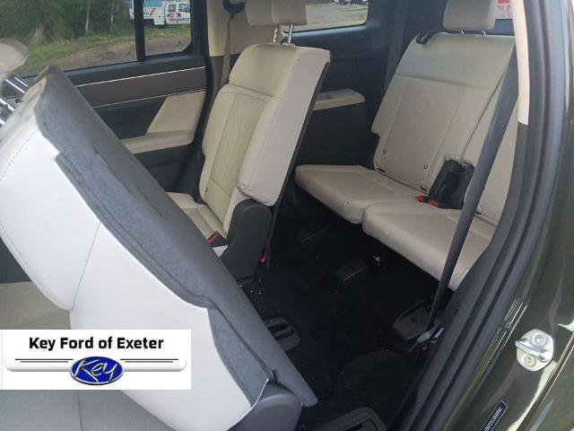 Used 2024 Hyundai Santa Fe SEL AWD/4WD image 30