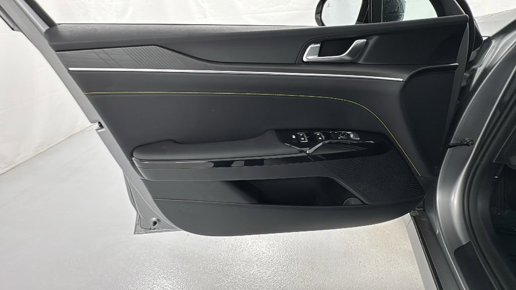 New 2026 Kia K5 GT image 16