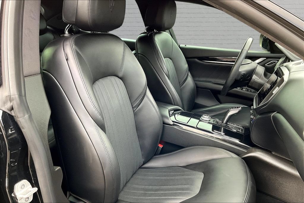 Used 2021 Maserati Ghibli RWD image 28