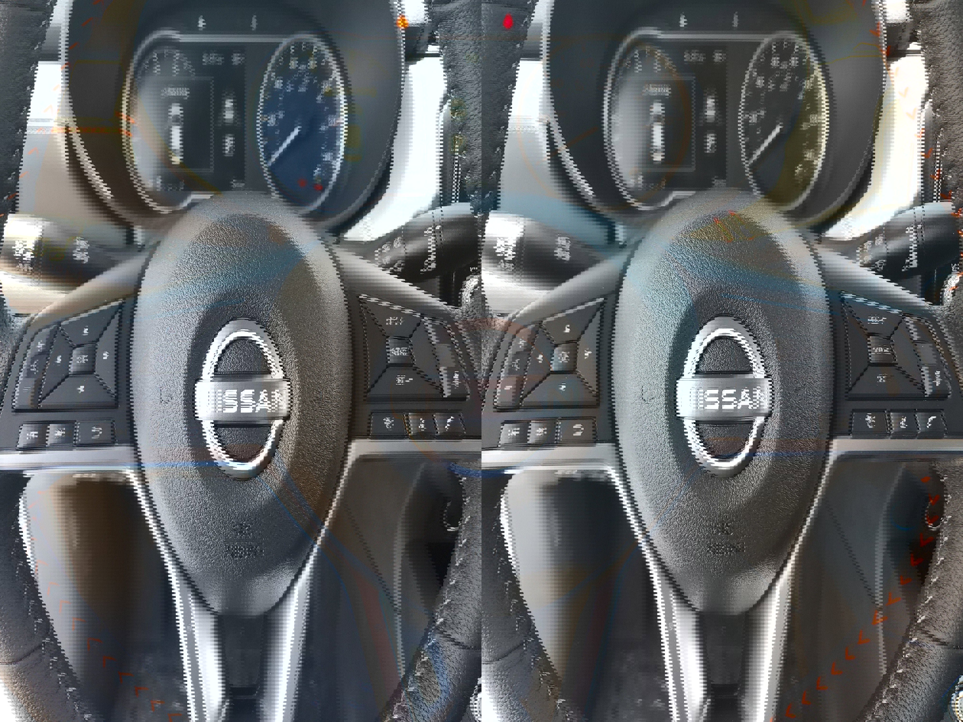 New 2025 Nissan Versa SR w/ Trunk Package image 25