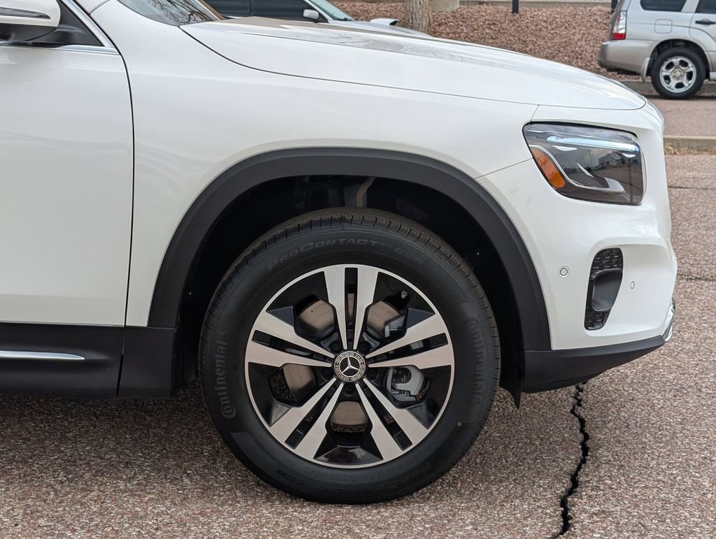 New 2026 Mercedes-Benz GLB 250 4MATIC image 9