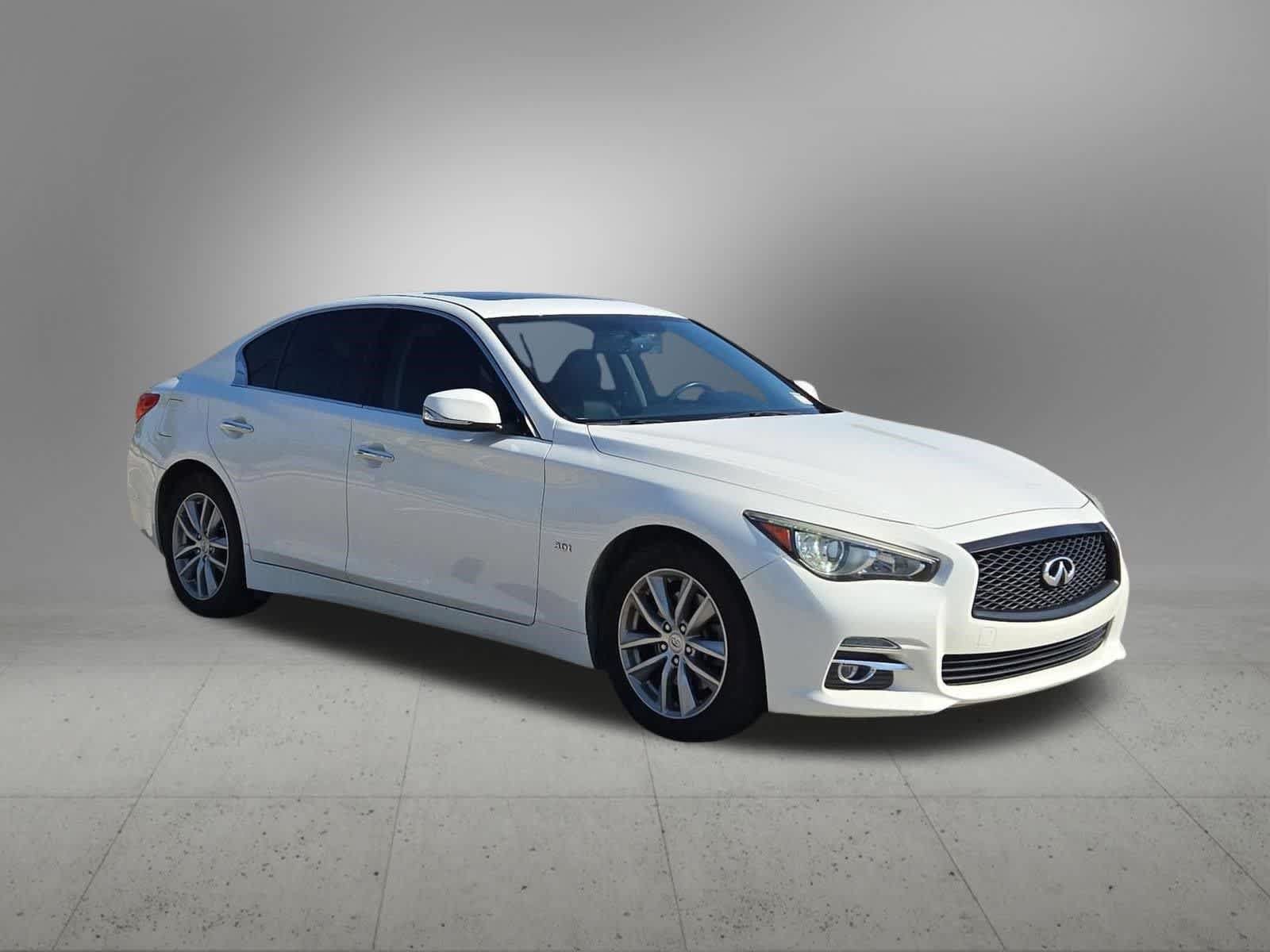 Used 2017 INFINITI Q50 3.0t Premium AWD/4WD image 8