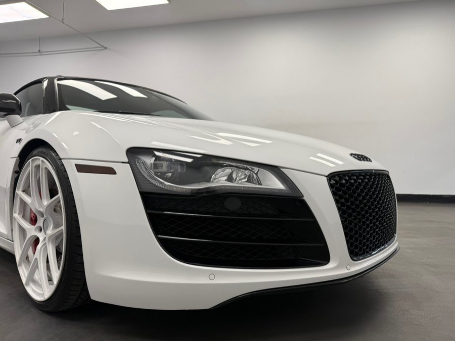 Used 2011 Audi R8 V10 AWD/4WD image 31