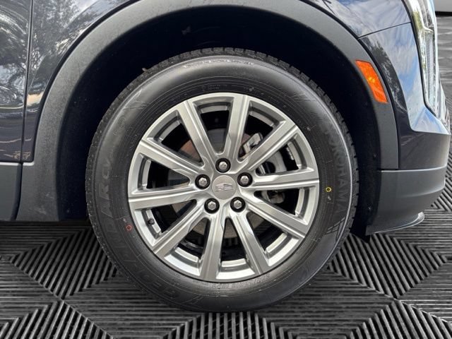 Used 2023 Cadillac XT4 Premium Luxury w/ Driver Assist Package AWD/4WD image 32