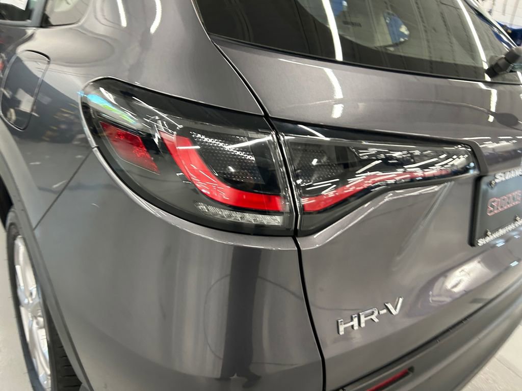 Used 2023 Honda HR-V LX image 21