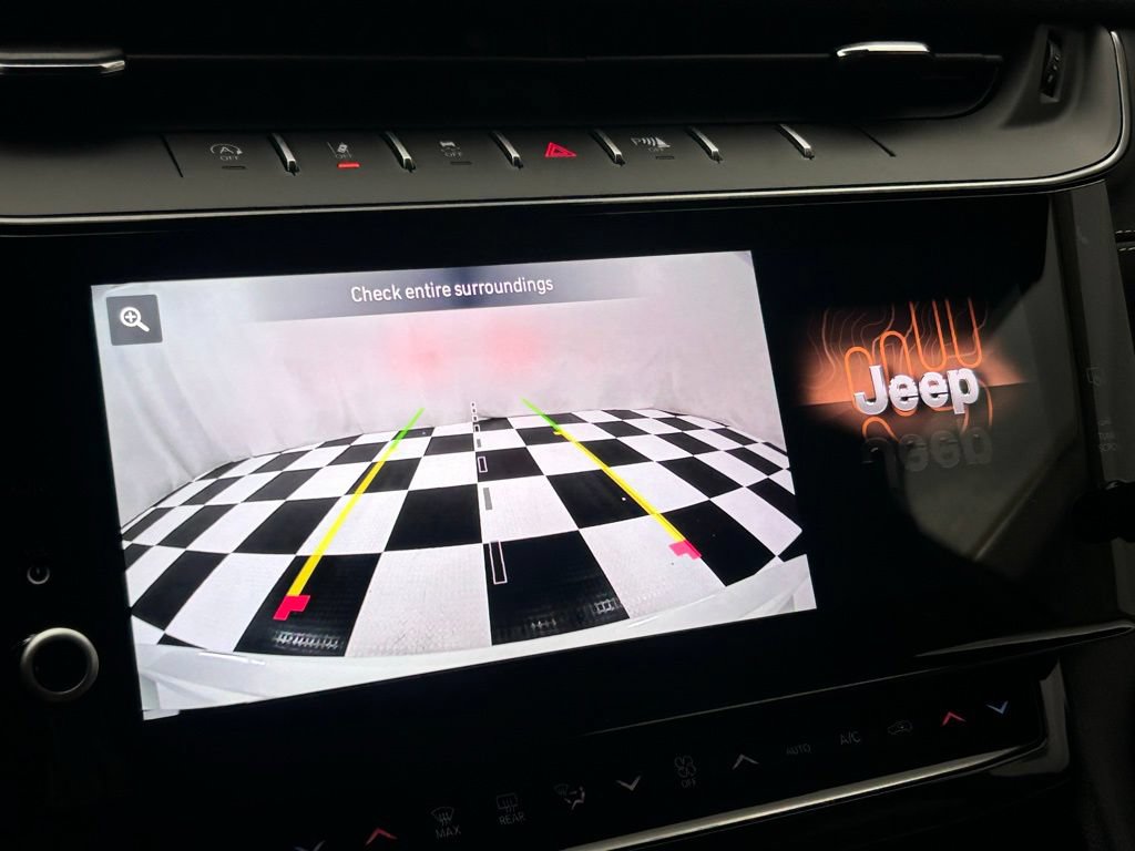 New 2026 Jeep Grand Cherokee Limited w/ Limited Altitude Package AWD/4WD image 21