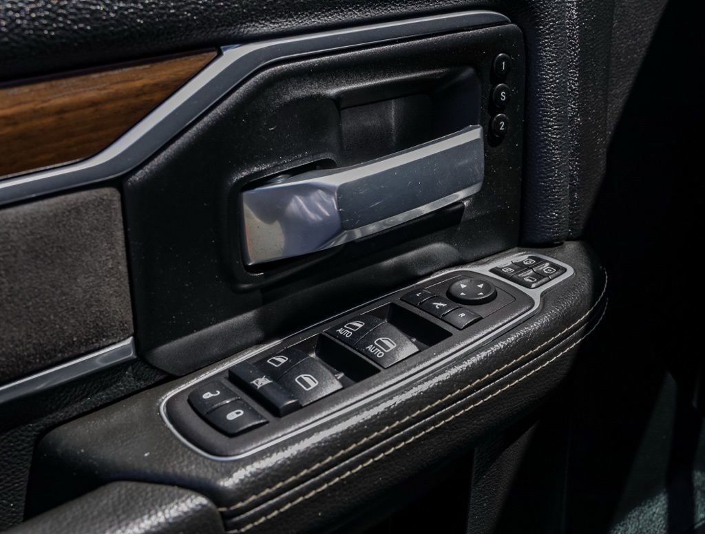 Used 2024 RAM 2500 Laramie image 14