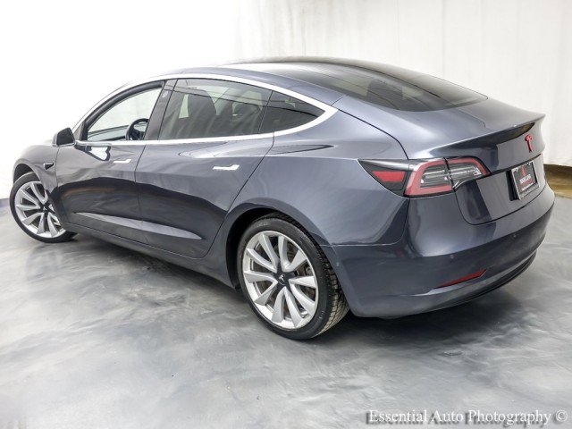 Used 2019 Tesla Model 3 Standard Range Plus image 7