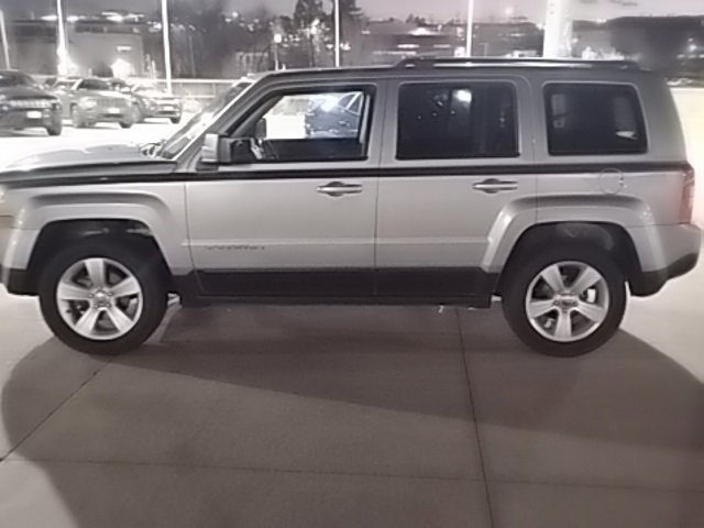 Used 2017 Jeep Patriot Latitude image 8