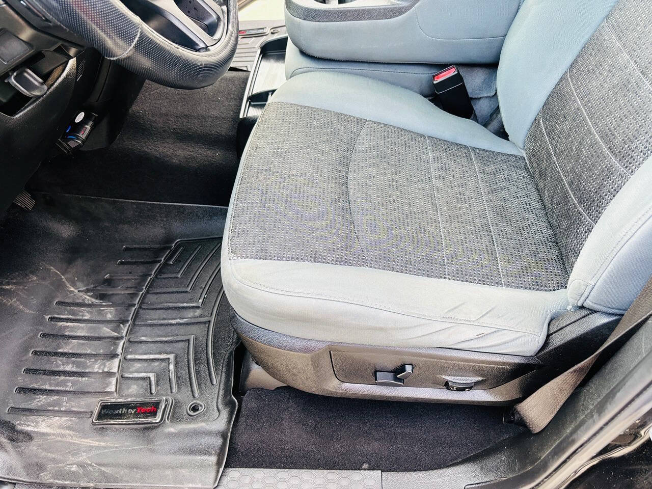 Used 2019 RAM 1500 Big Horn AWD/4WD image 13