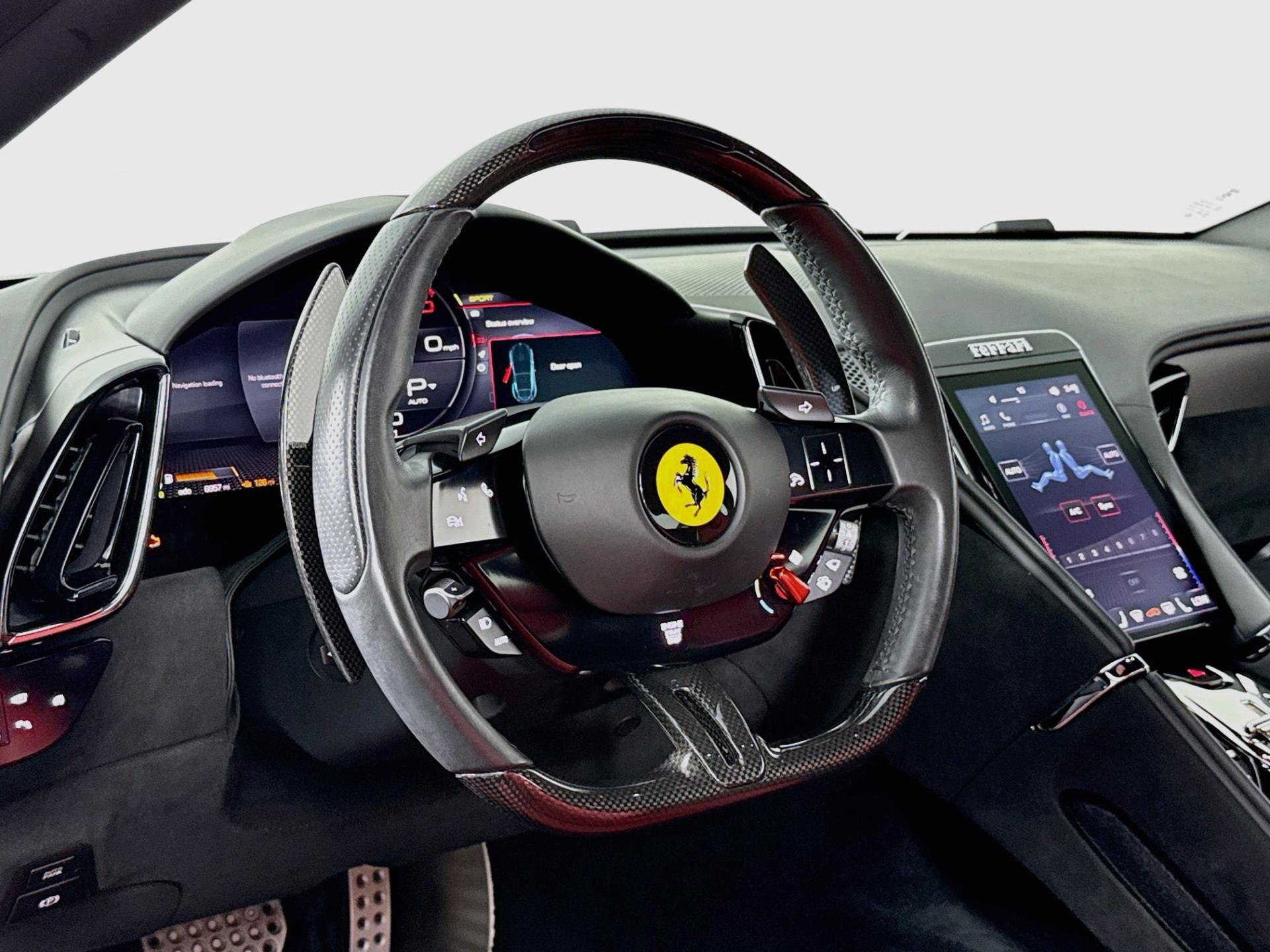Used 2022 Ferrari Roma RWD image 12