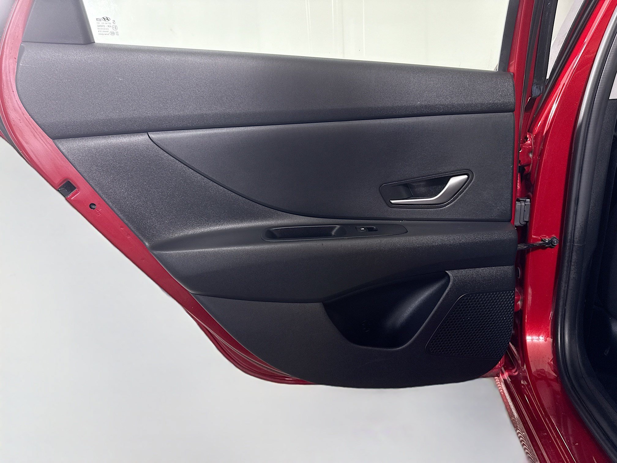 Used 2024 Hyundai Elantra SE FWD image 25