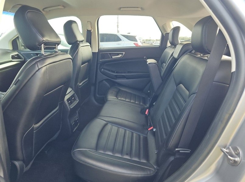 Used 2020 Ford Edge SEL w/ Convenience Package image 12