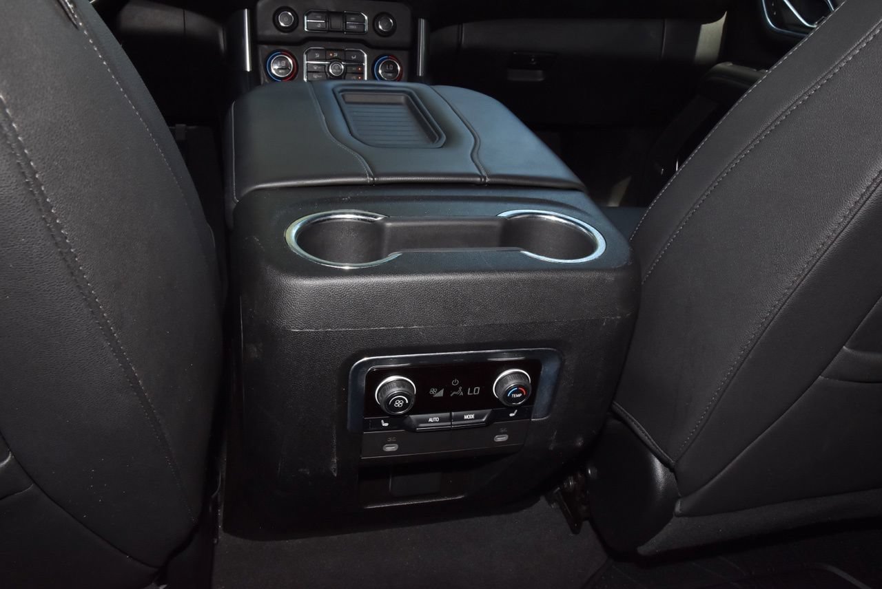 Used 2023 Chevrolet Tahoe LT w/ Luxury Package AWD/4WD image 19