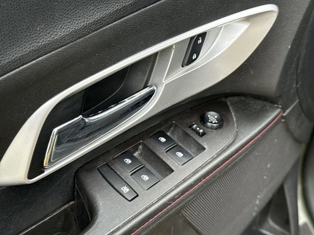 Used 2015 Chevrolet Equinox LT w/ Driver Convenience Package FWD image 20