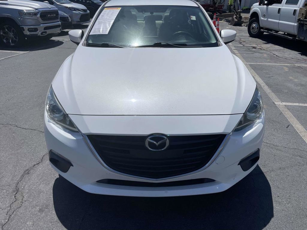 Used 2016 MAZDA MAZDA3 i Sport w/ Preferred Equipment Package FWD image 3