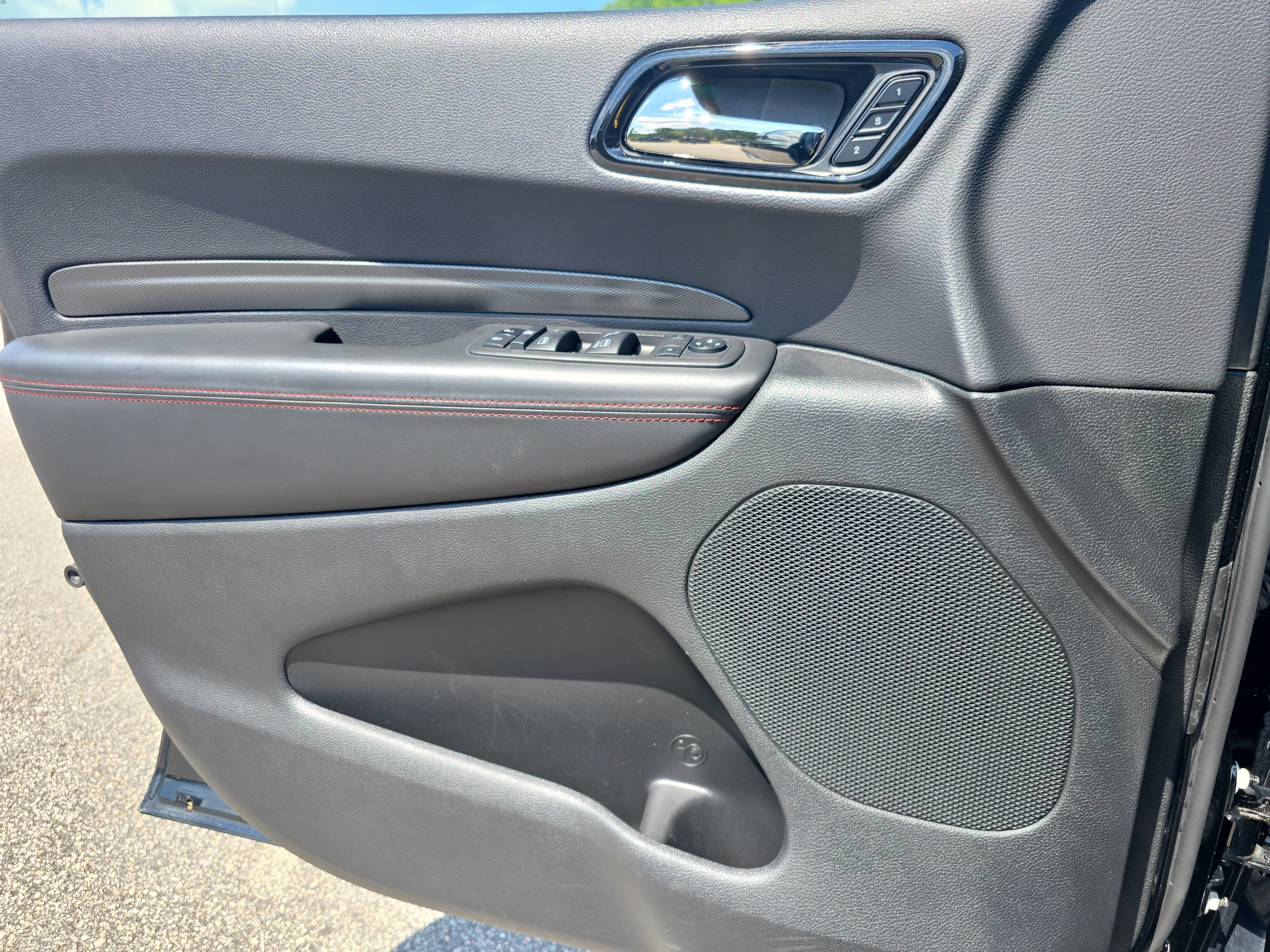 Used 2024 Dodge Durango GT RWD image 25