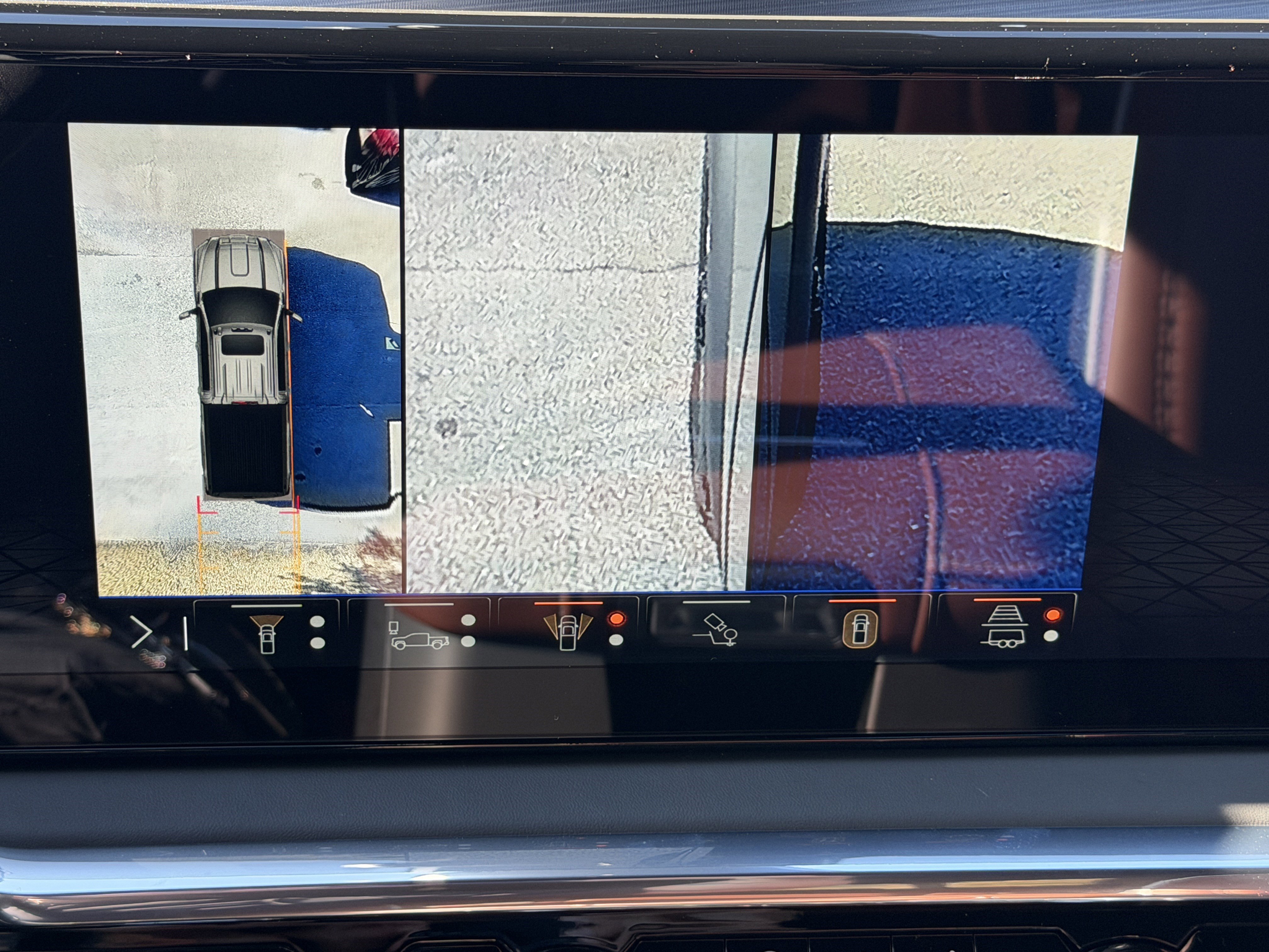 New 2026 GMC Sierra 3500 Denali Ultimate image 44