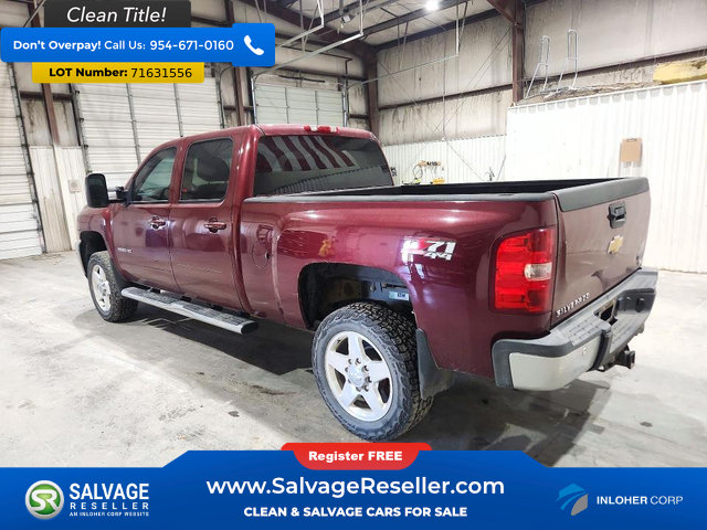 Used 2013 Chevrolet Silverado 2500 LTZ w/ LTZ Plus Package AWD/4WD image 3