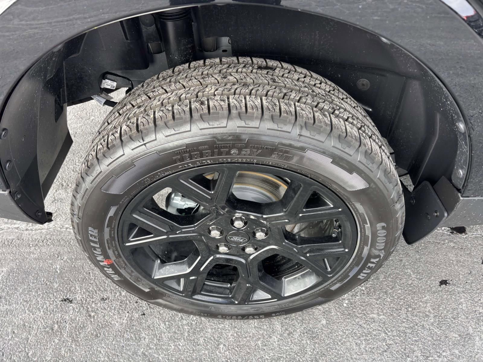 New 2026 Ford Maverick XLT w/ XLT Luxury Package image 10