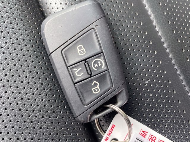 Used 2023 Volkswagen Atlas SEL Premium AWD/4WD image 22
