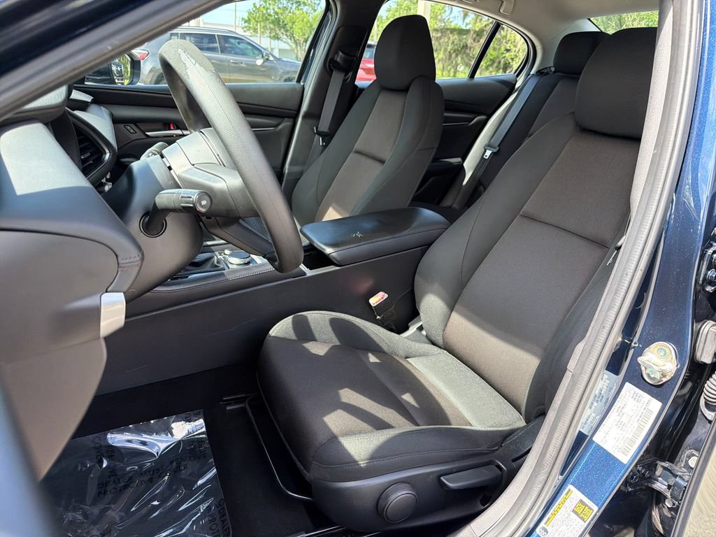 Used 2022 MAZDA MAZDA3 s FWD image 30