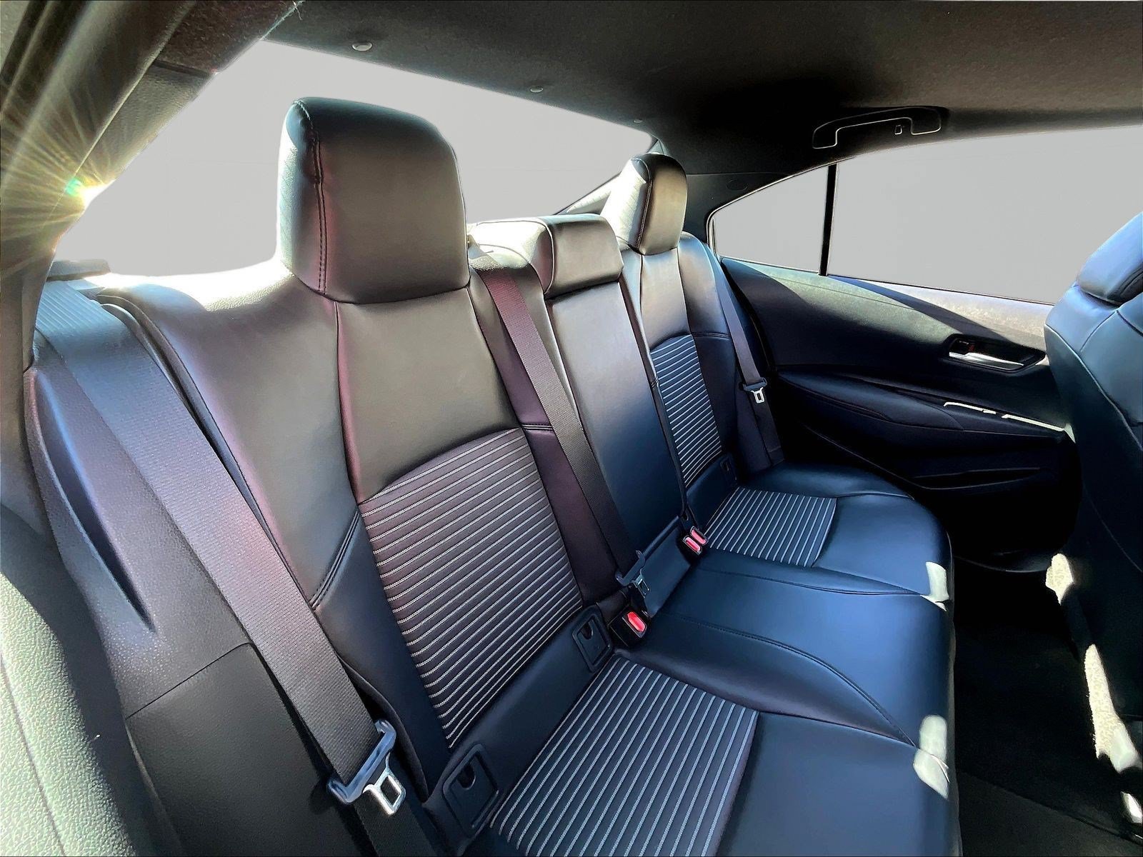 Used 2024 Toyota Corolla XSE FWD image 25