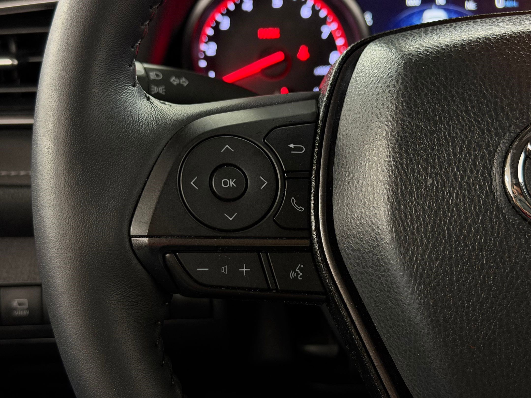 Used 2024 Toyota Camry XSE image 17