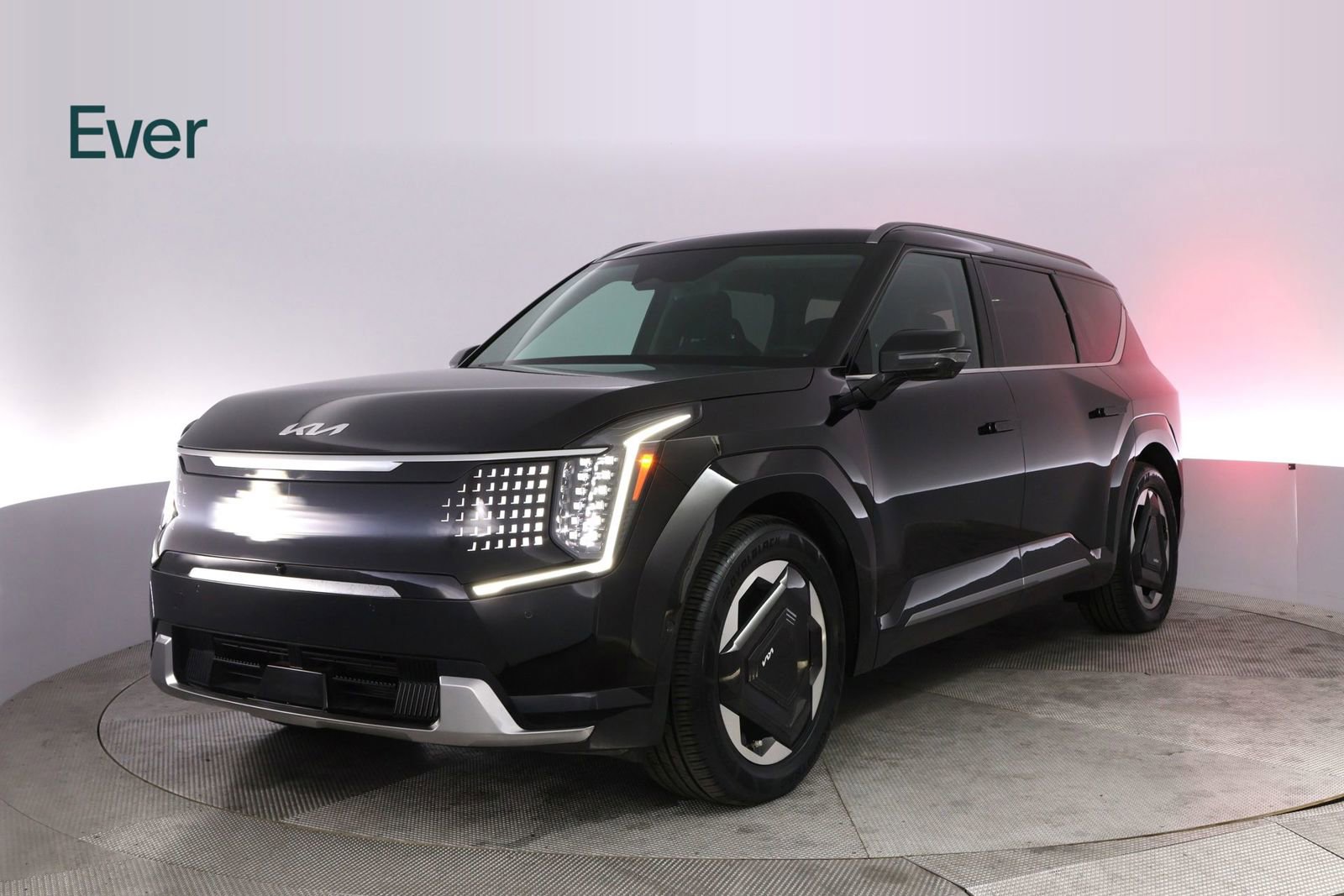 Used 2024 Kia EV9 Land AWD/4WD image 2