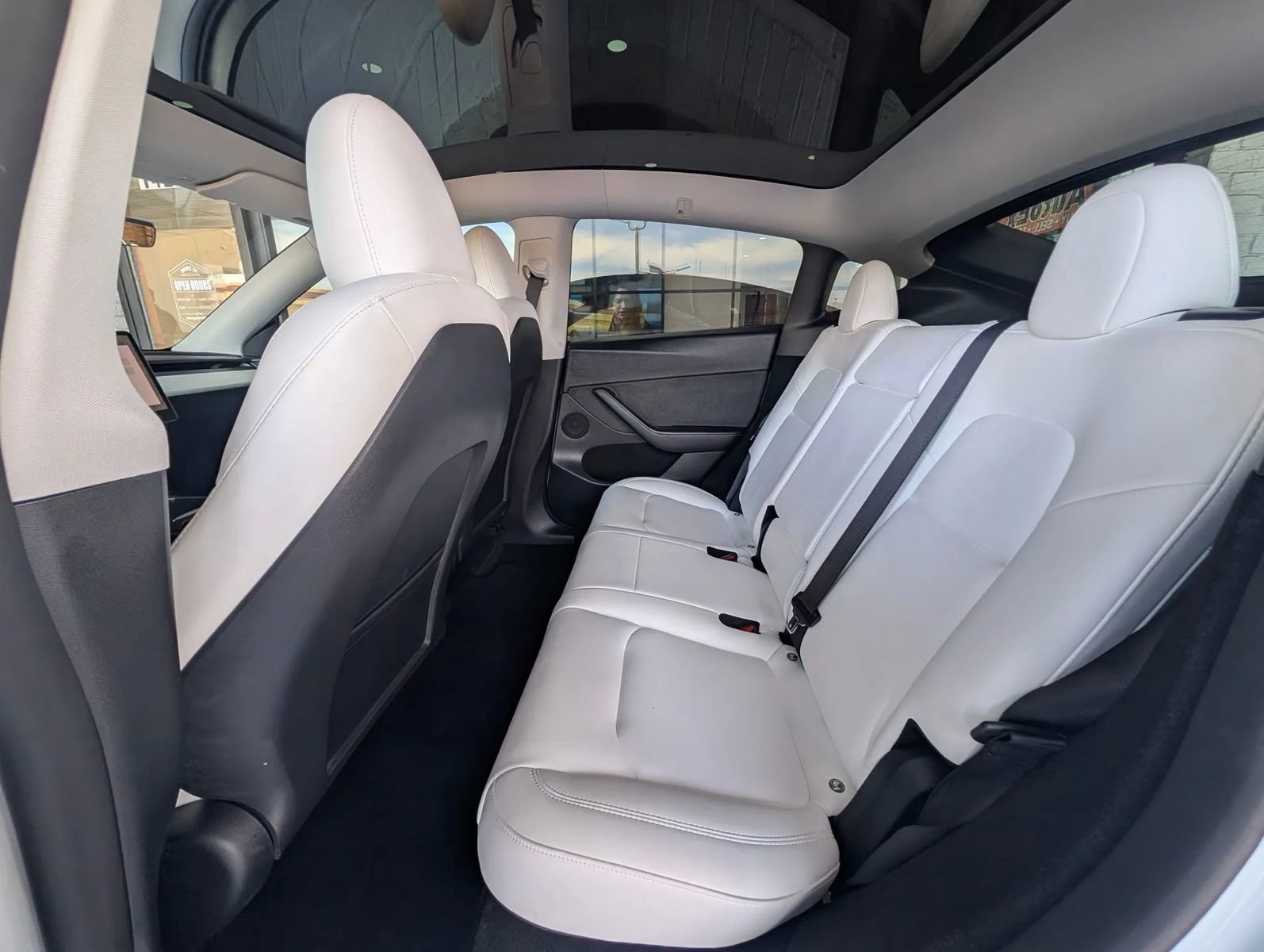 Used 2023 Tesla Model Y Performance AWD/4WD image 23