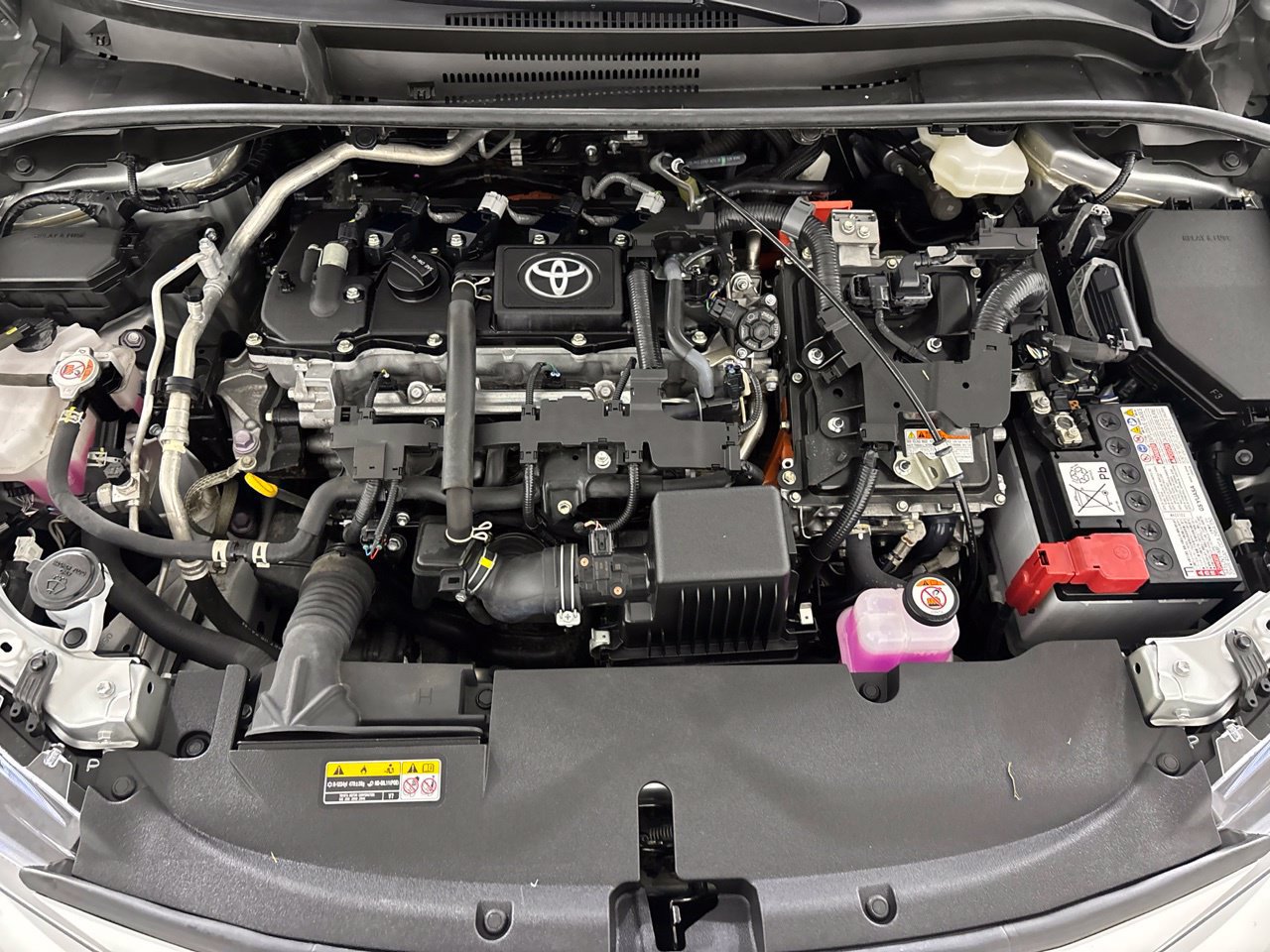 Used 2025 Toyota Corolla LE FWD image 32