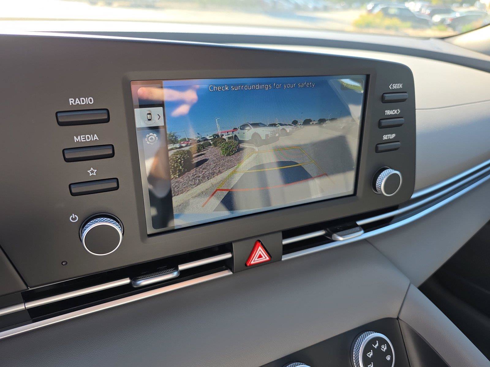 New 2026 Hyundai Elantra SE FWD image 22