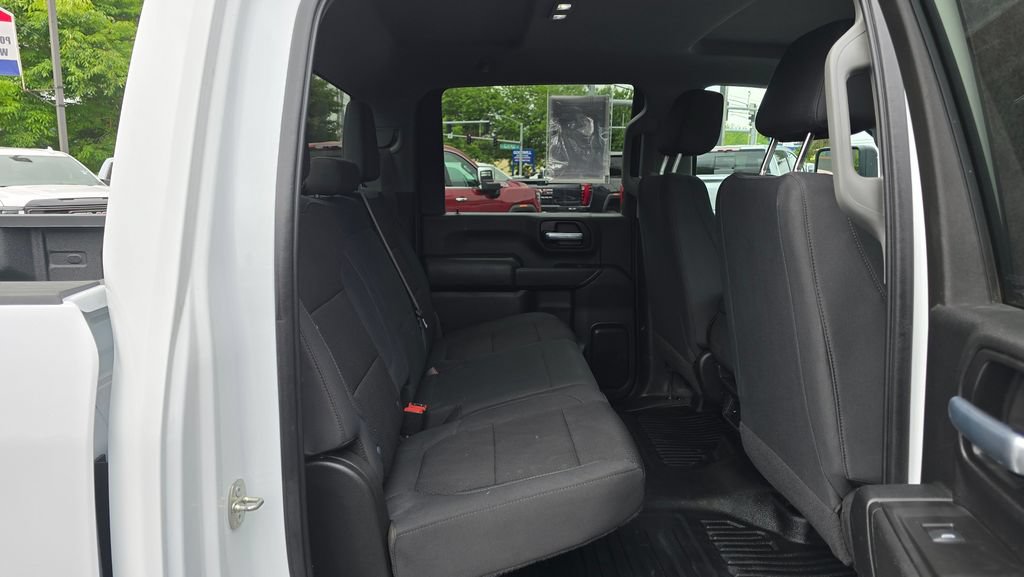 Used 2021 GMC Sierra 3500 4x4 Crew Cab w/ Gooseneck/5TH Wheel Package image 47