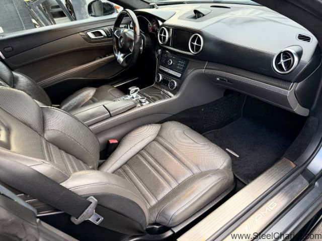 Used 2017 Mercedes-Benz SL 63 AMG image 20