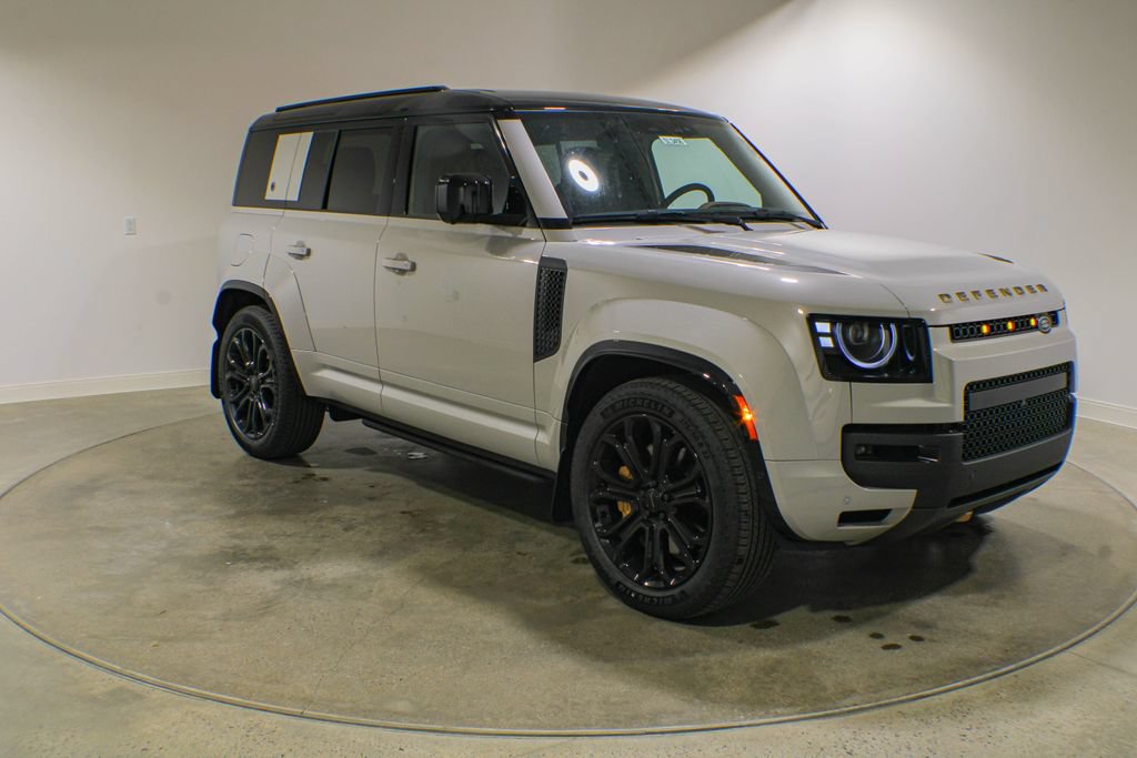 New 2026 Land Rover Defender 110 OCTA AWD/4WD image 7